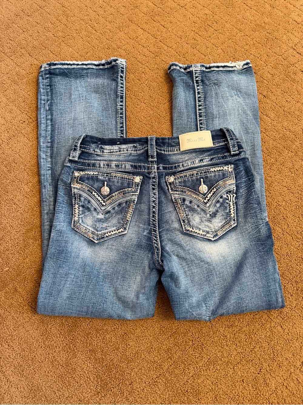 Miss Me Curvy Bootcut Embellished Pocket Jeans Women’s Size 27